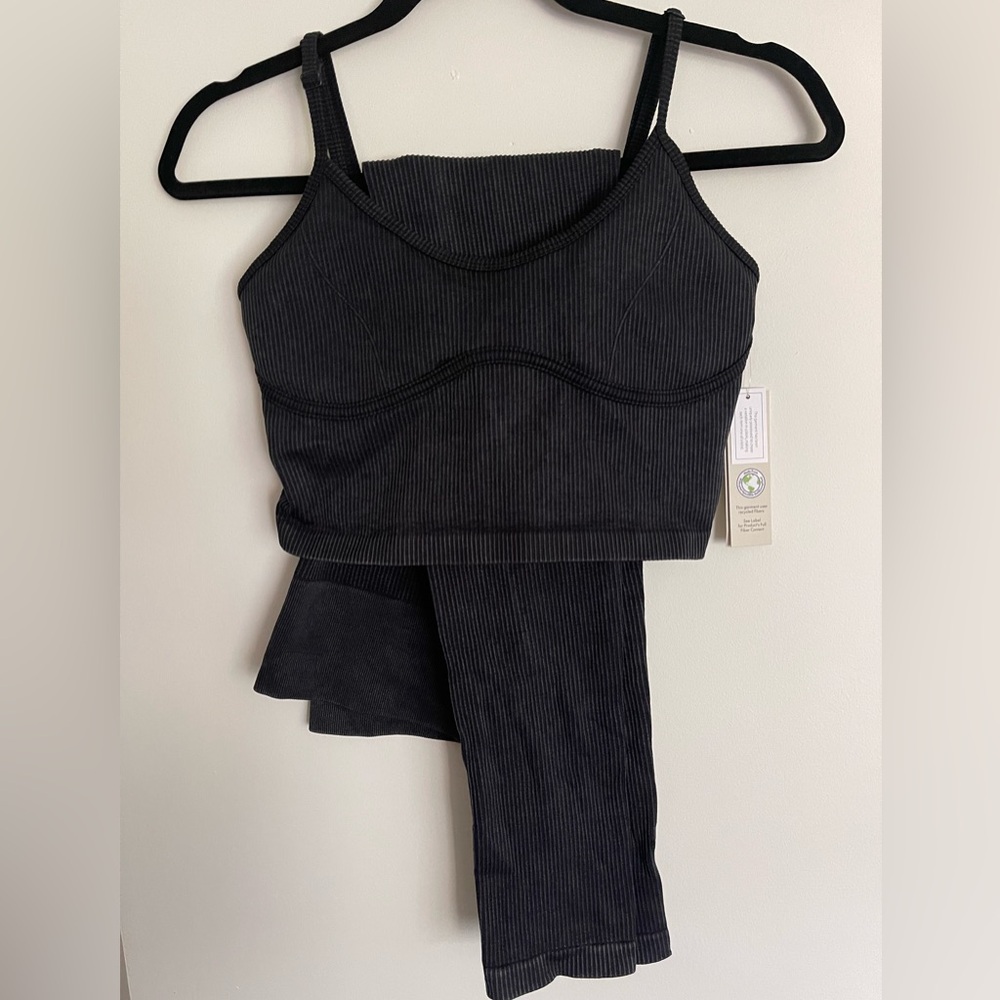 NWT No Boundies Black Ribbed legging and bra set size Large (12-14)